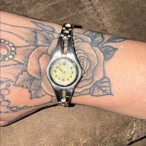 Vintage Silver-Tone Bracelet Watch with Cream Dial